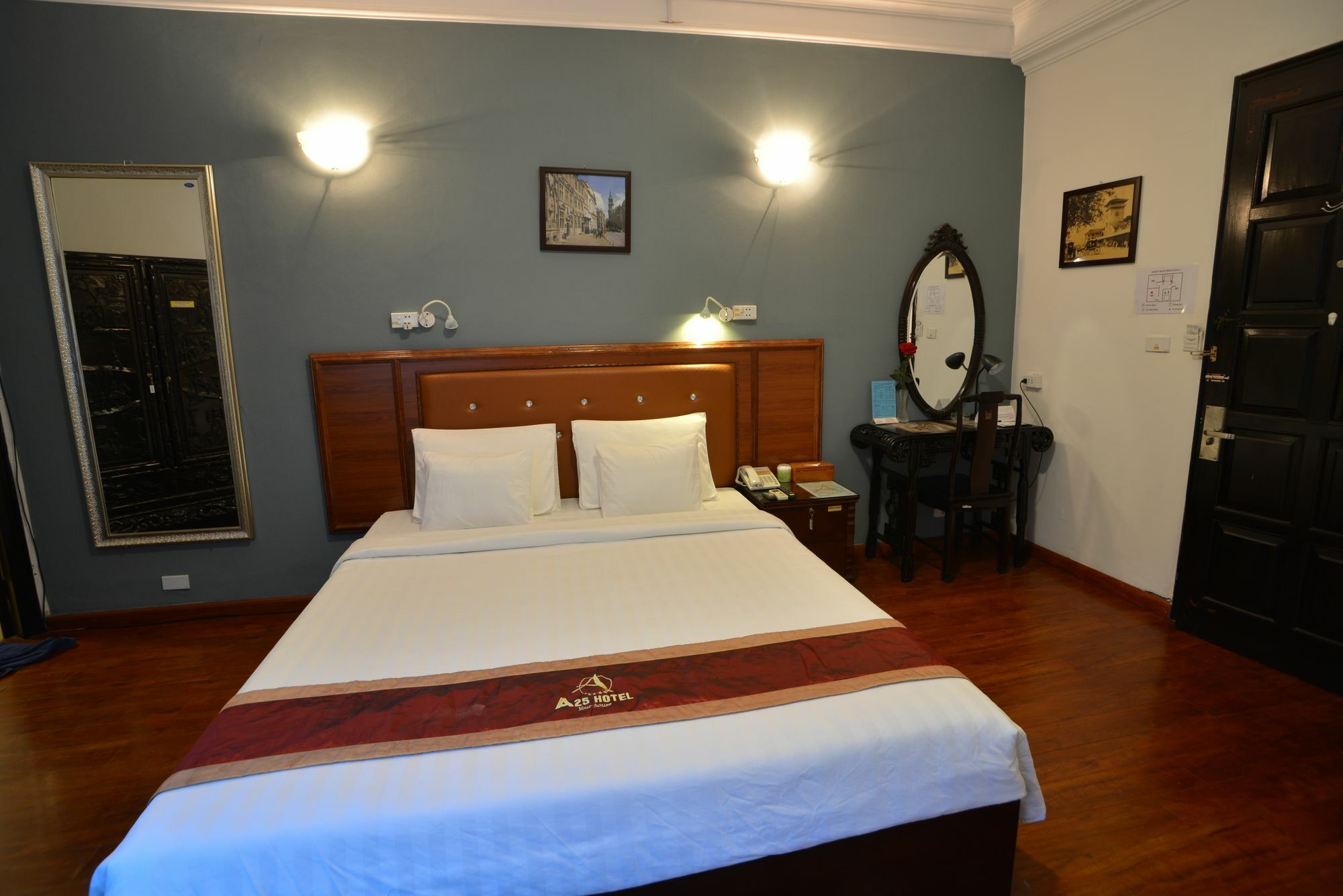 A25 Hotel - 96 Hai Bà Trưng Hanoï Extérieur photo
